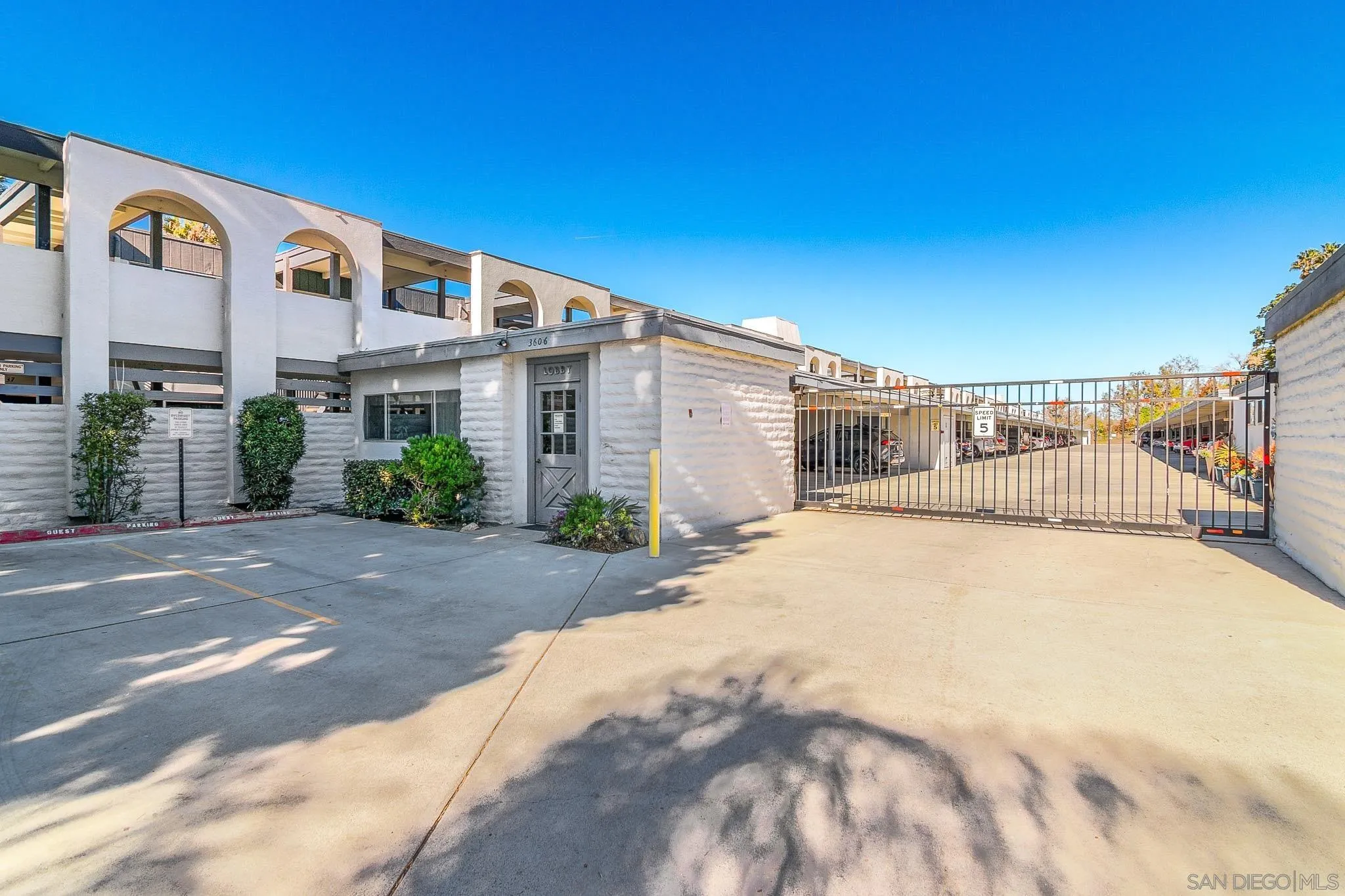 Photo #26: 260013333 Listing: Photo #26