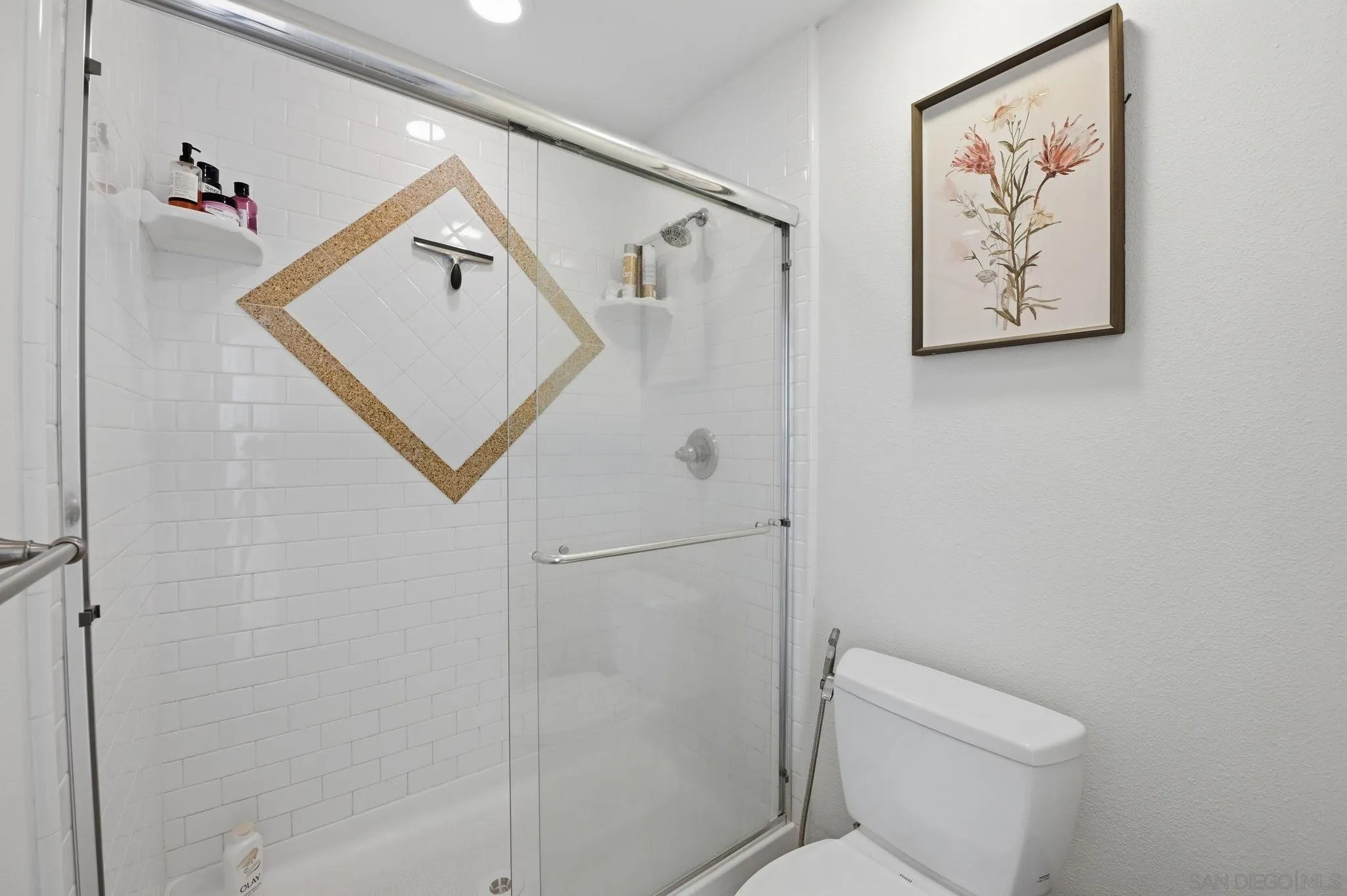 Photo #23: 260013334 Listing: Photo #23