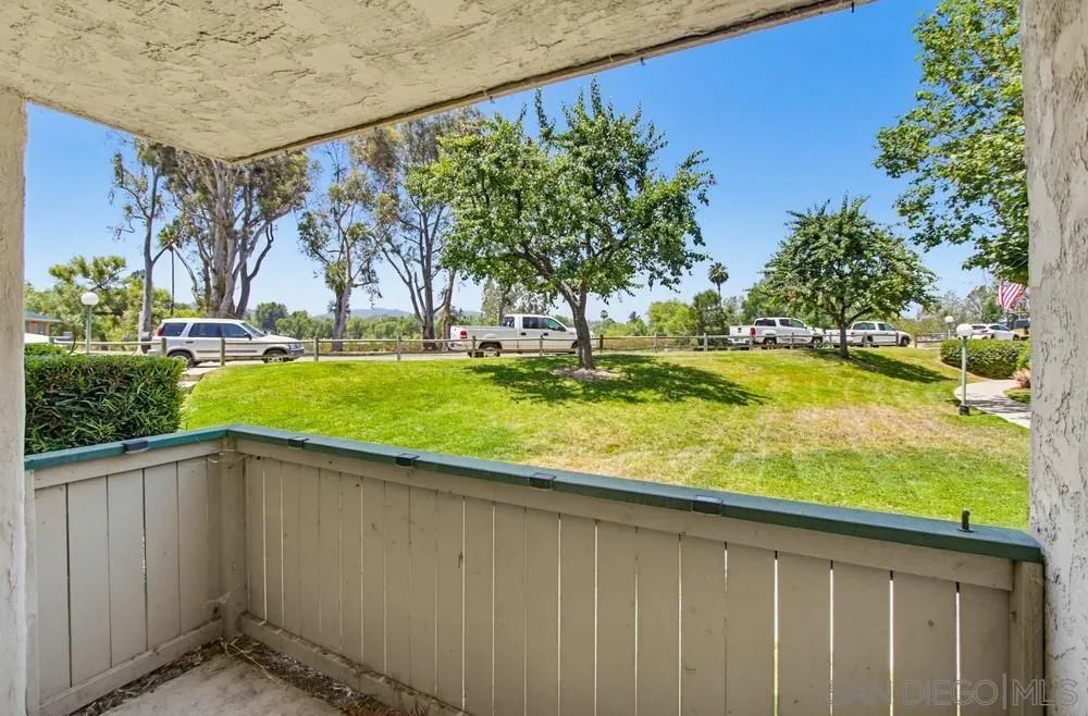 Photo #12: 260013341 Listing: Photo #12