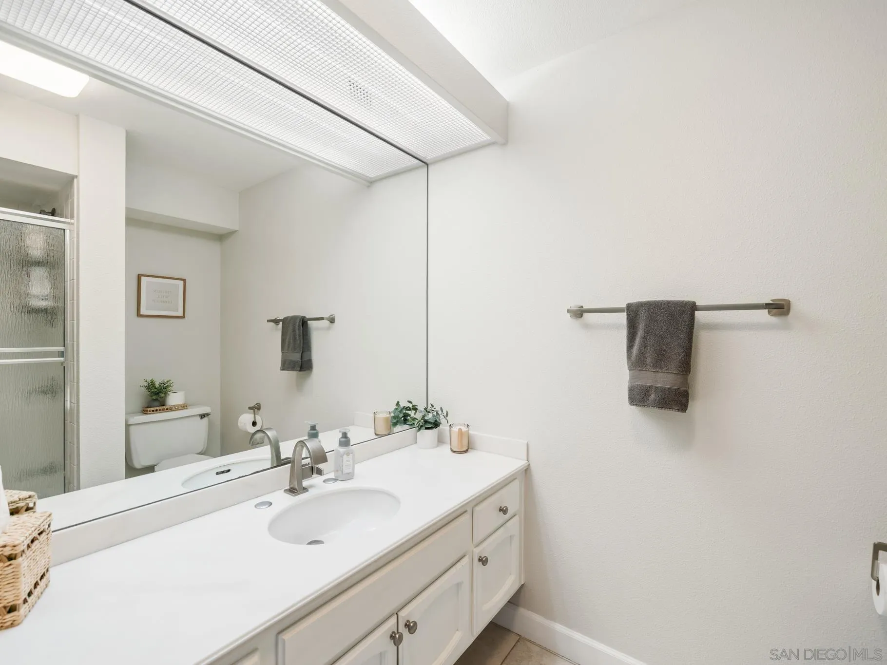Photo #38: 260013342 Listing: Photo #38