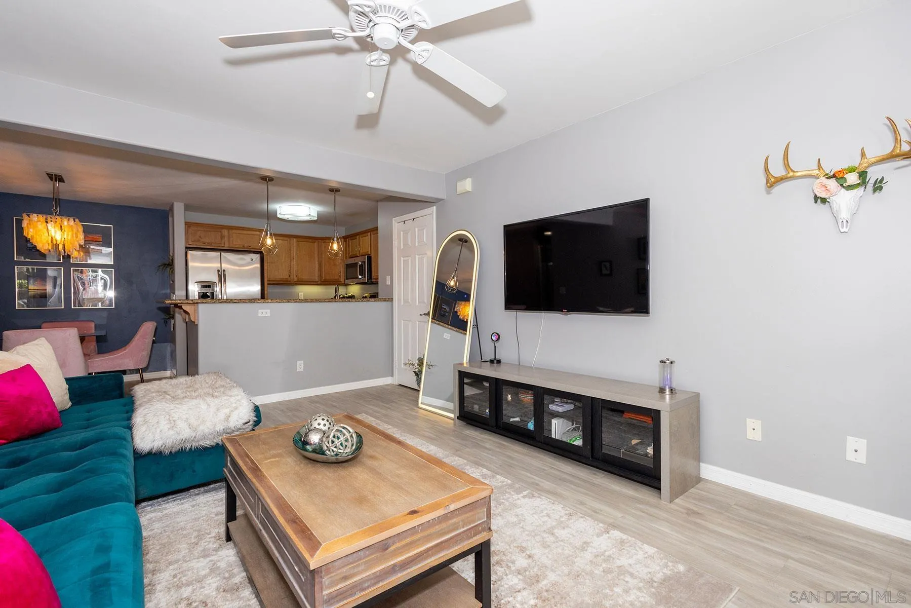 https://cdn.realtyfeed.com/cdn/127/260013346/c2d795e21a29b6b1df88c9dd47267f6f.webp