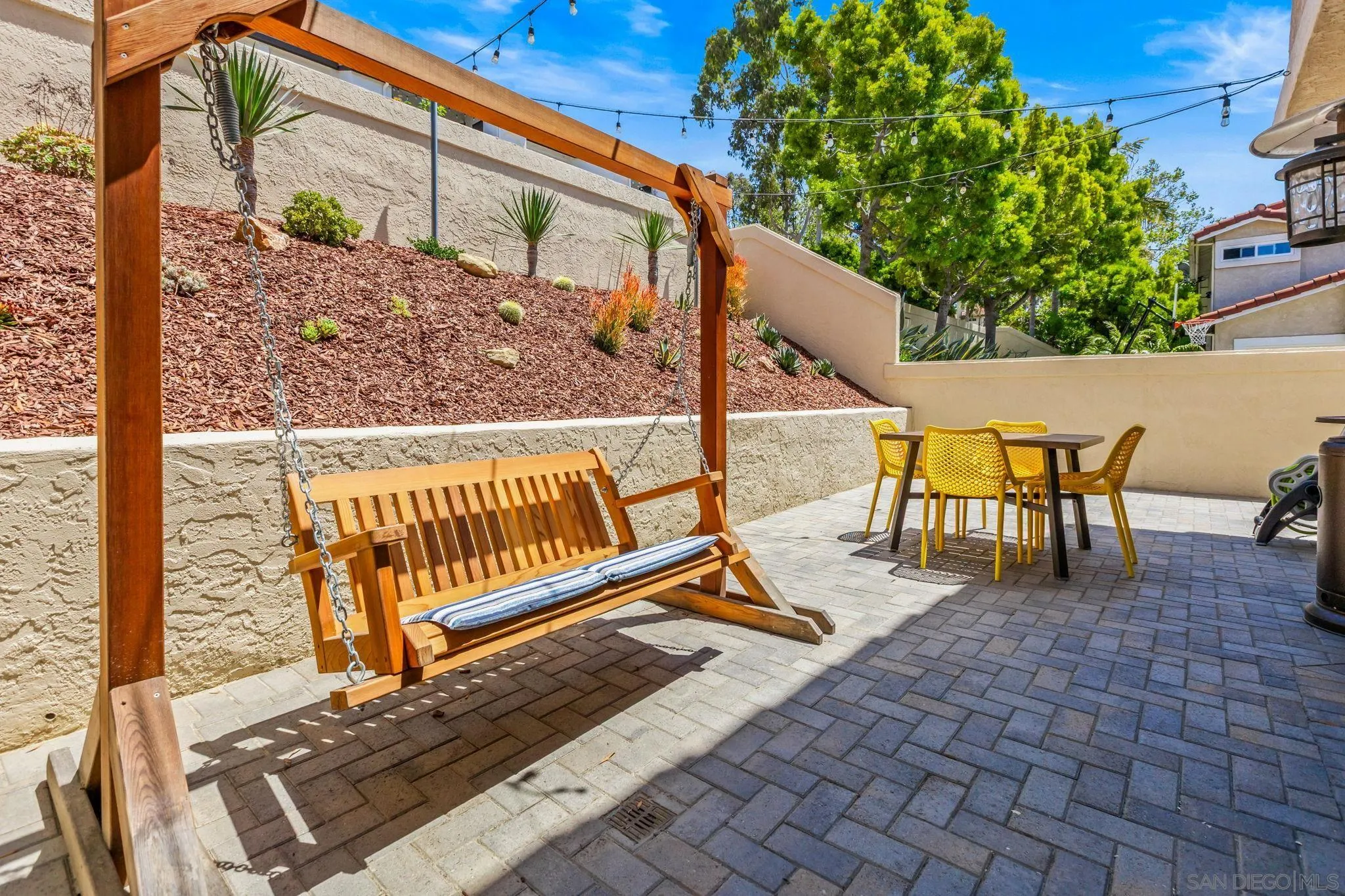 https://cdn.realtyfeed.com/cdn/127/260013354/064da003b105e48e93a2ffc26ffdaa32.webp