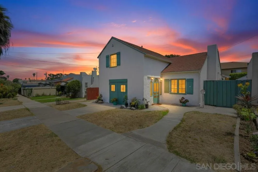 https://cdn.realtyfeed.com/cdn/127/260013355/8e456b8bb5496cc0e5be8d8cd0ecd2c0.webp
