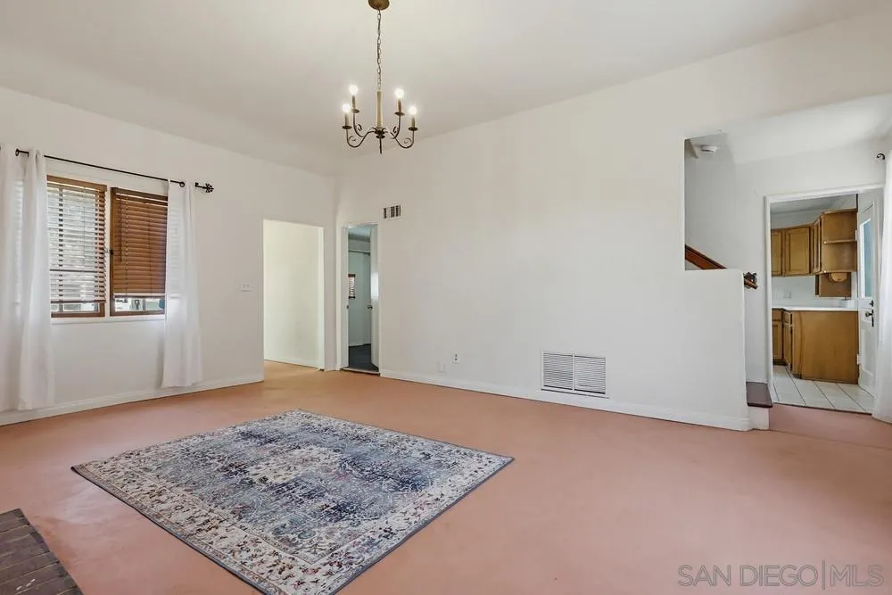 https://cdn.realtyfeed.com/cdn/127/260013355/d59e1654eac6693d6db208fb3eb6c047.webp