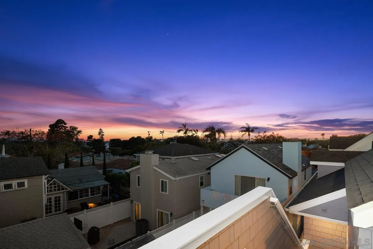 https://cdn.realtyfeed.com/cdn/127/260013356/ac13e060c53183a158e56b96777a3d97.webp