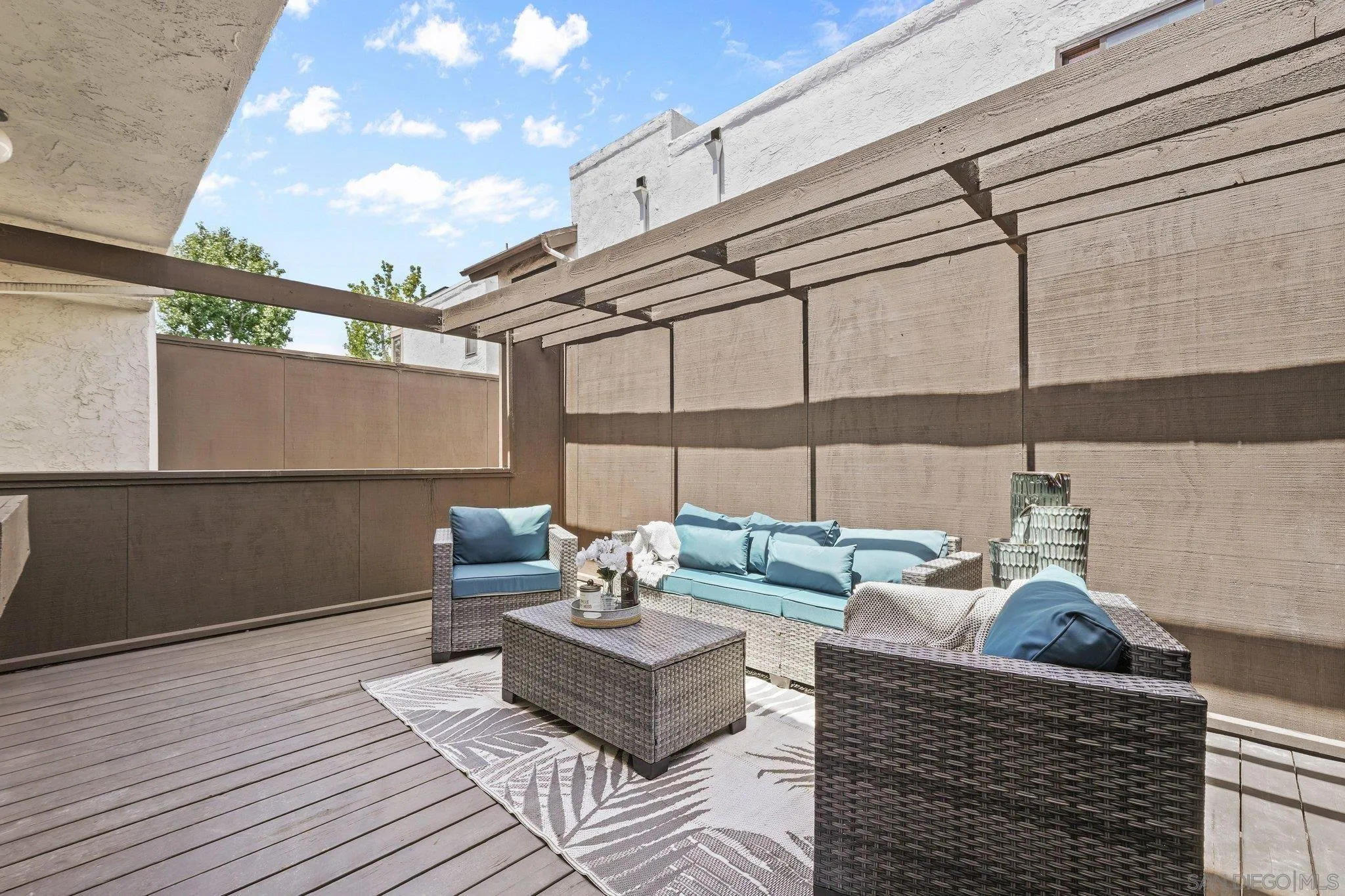 https://cdn.realtyfeed.com/cdn/127/260013362/cc4c17bbaff7ae2bb3e3b2d0d91769a9.webp