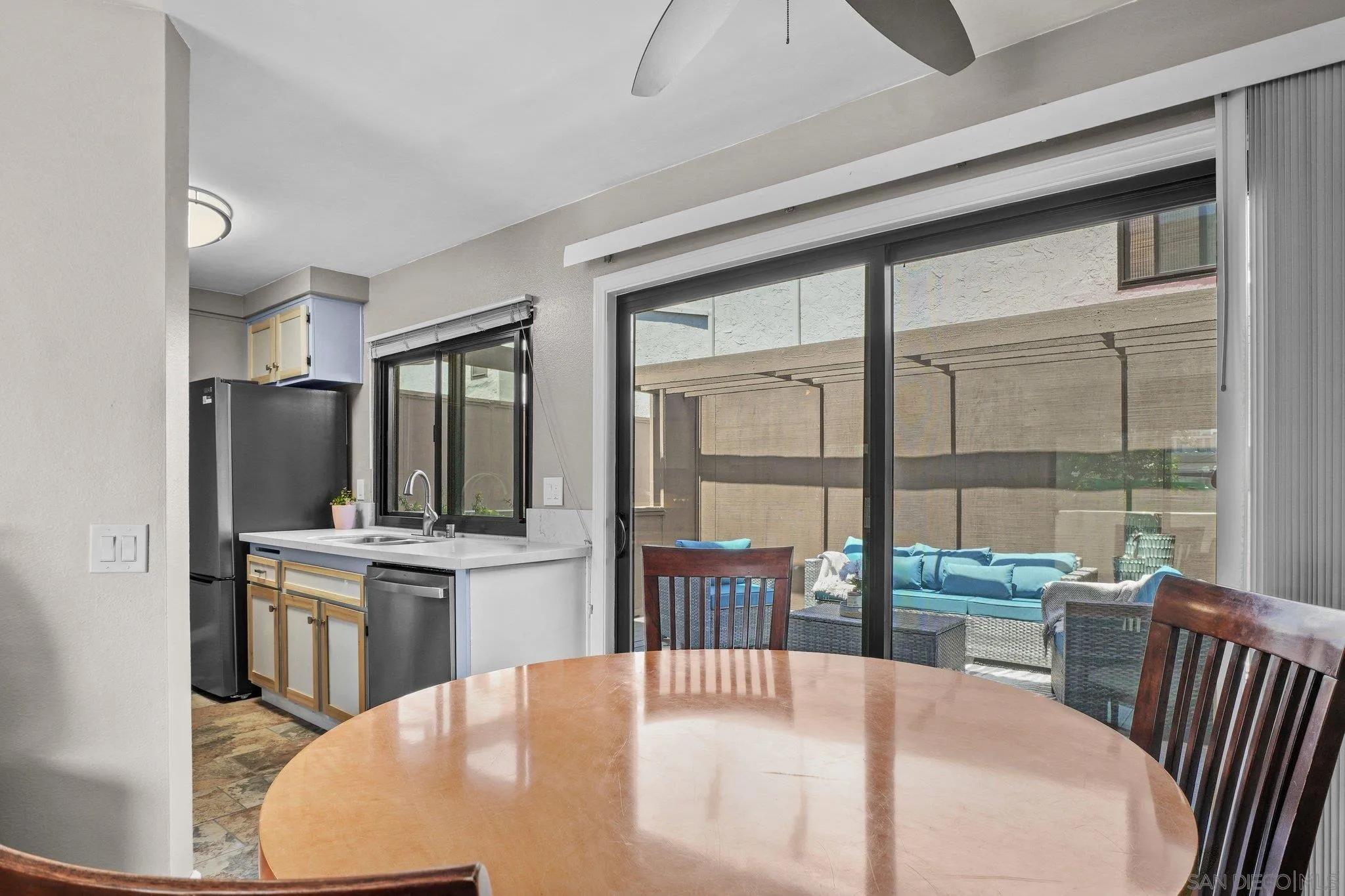 https://cdn.realtyfeed.com/cdn/127/260013362/e05cc191fadee7ec1dc9a4b34dc1eb8d.webp