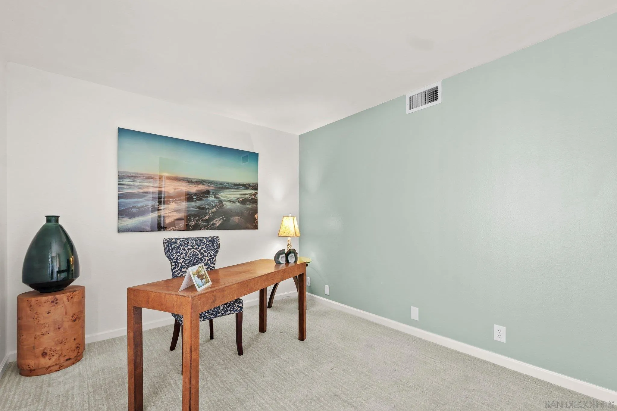 https://cdn.realtyfeed.com/cdn/127/260013362/fb5d65834ca6b29aba06c1d3181261e3.webp