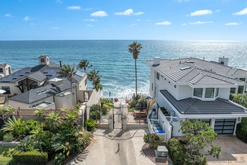 https://cdn.realtyfeed.com/cdn/127/260013367/408c82a636f43259921da3779dacff9c.webp
