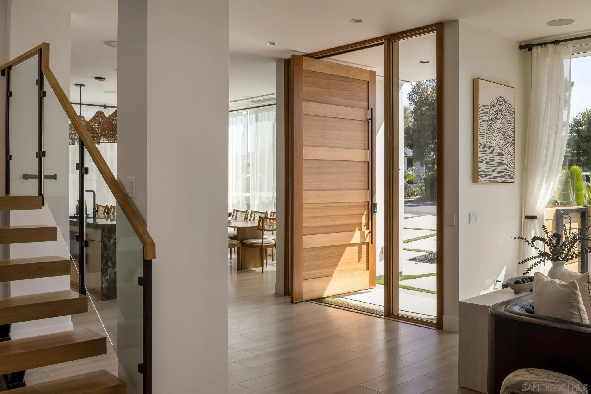 https://cdn.realtyfeed.com/cdn/127/260013367/43254f3bc1aee849514ea8561a9cea9a.webp