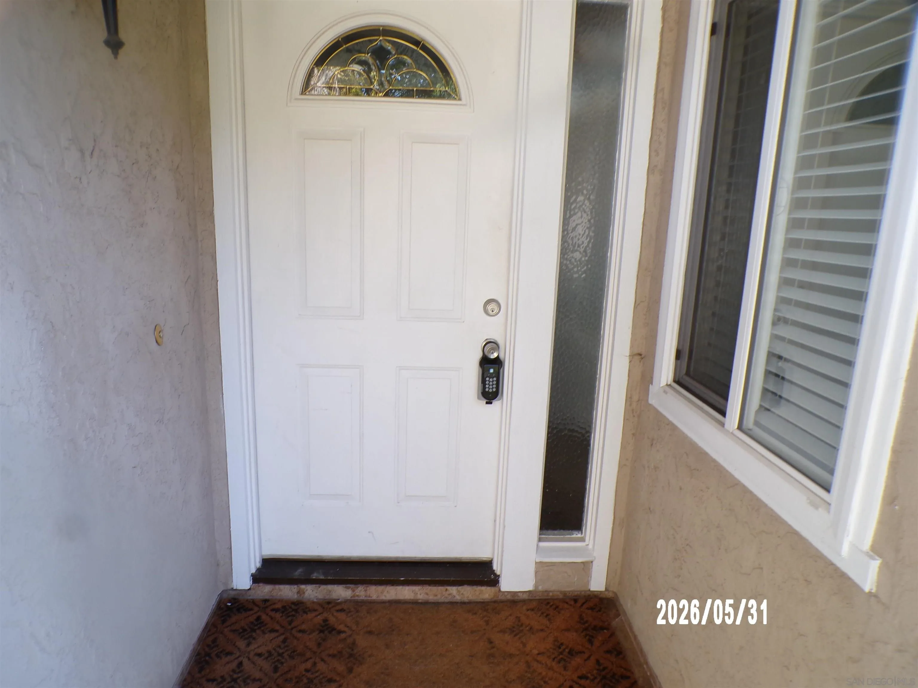 https://cdn.realtyfeed.com/cdn/127/260013369/22fe7ac318d84d4f62b7d3826af48886.webp