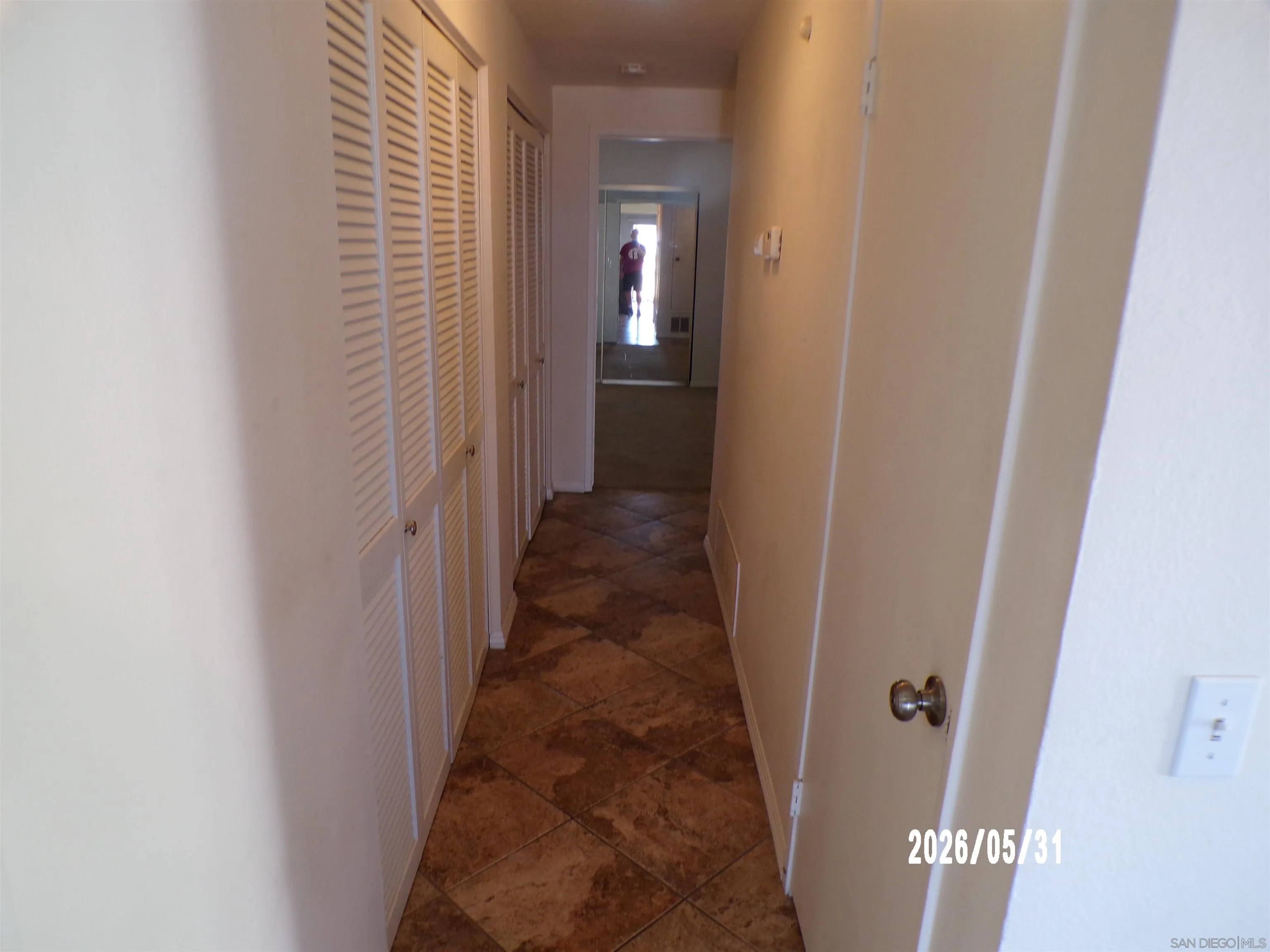 https://cdn.realtyfeed.com/cdn/127/260013369/b6a8f992d833c3d0b25145a9cea71bae.webp