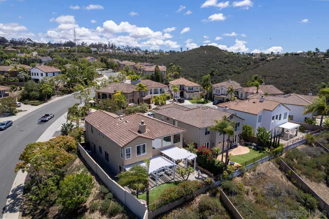 https://cdn.realtyfeed.com/cdn/127/260013375/590f992623bd983a20675feb7cf4b3e7.webp