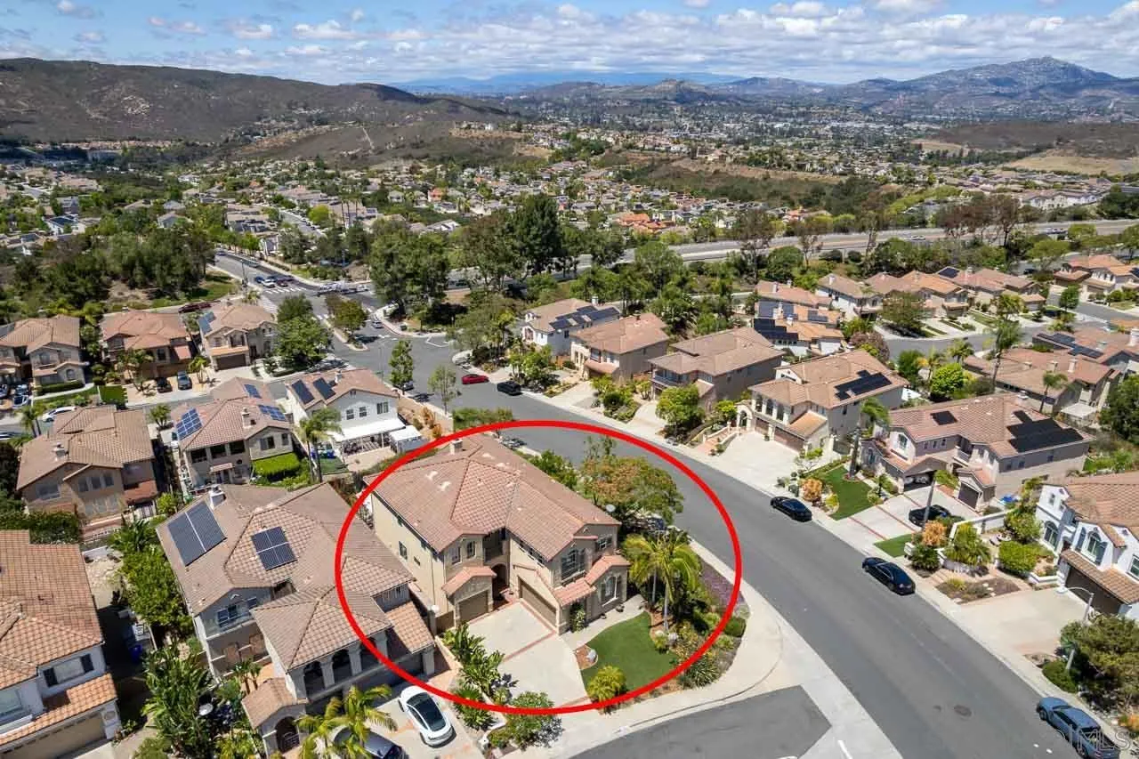 https://cdn.realtyfeed.com/cdn/127/260013375/5c79520b1d7d8bde6638fae6f63a39b5.webp