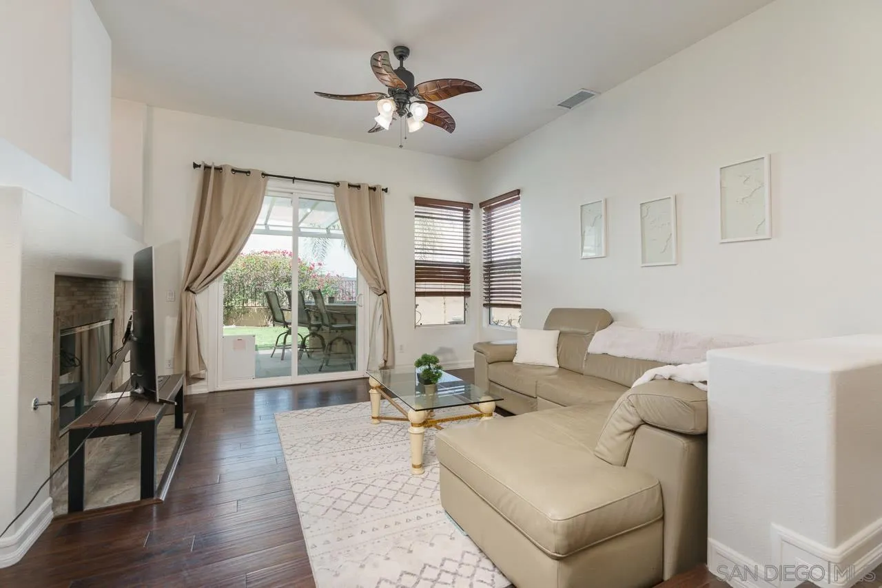 https://cdn.realtyfeed.com/cdn/127/260013375/5f5a4aebbb4d5b9c14c0eb07a8e19d6b.webp
