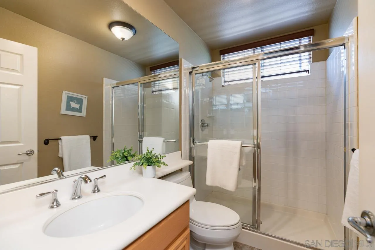 https://cdn.realtyfeed.com/cdn/127/260013375/7dff475f8edc8bbf03b03ed5674c6be0.webp