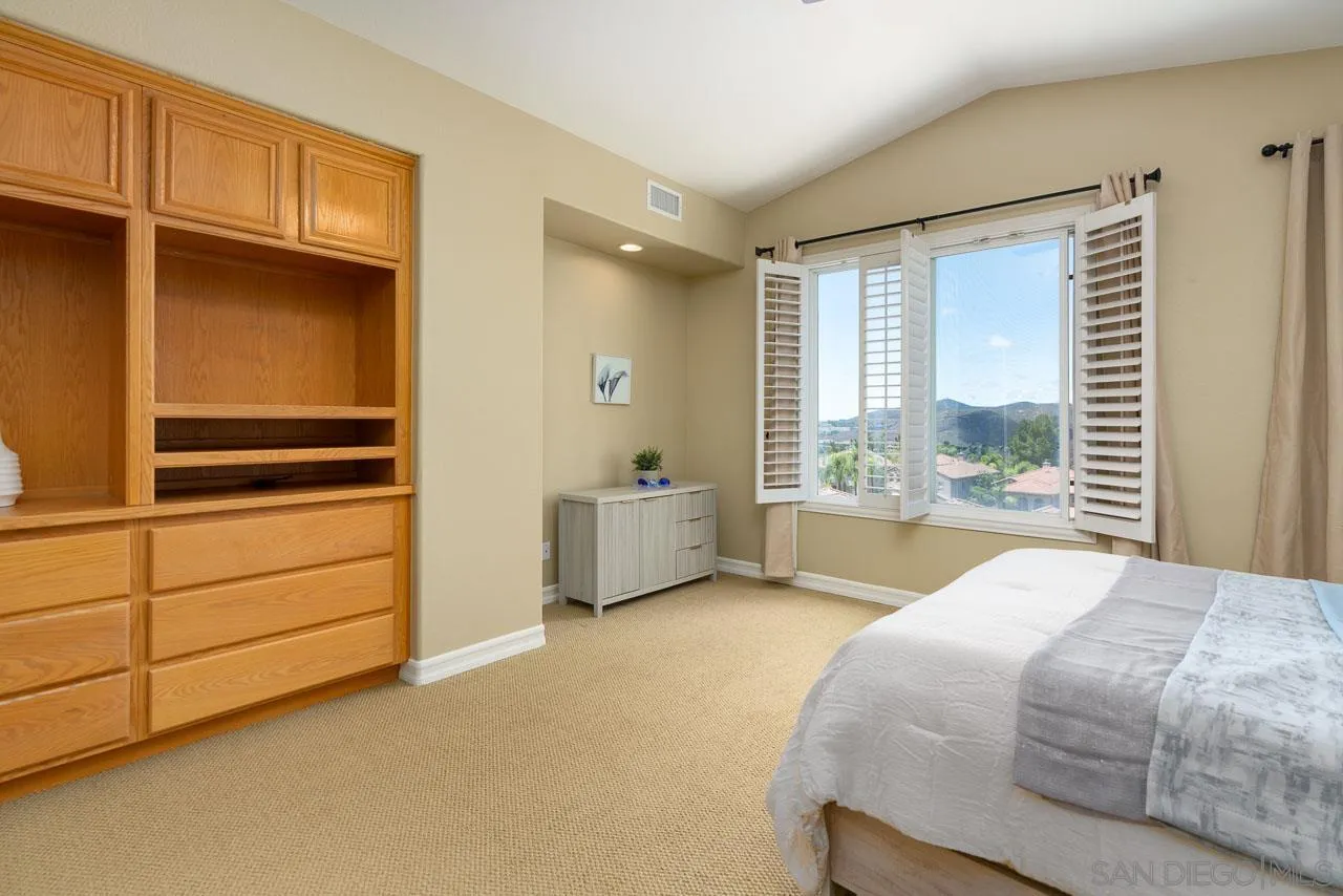 https://cdn.realtyfeed.com/cdn/127/260013375/85e14511fcfab0d522f5bfc86cc7f42f.webp
