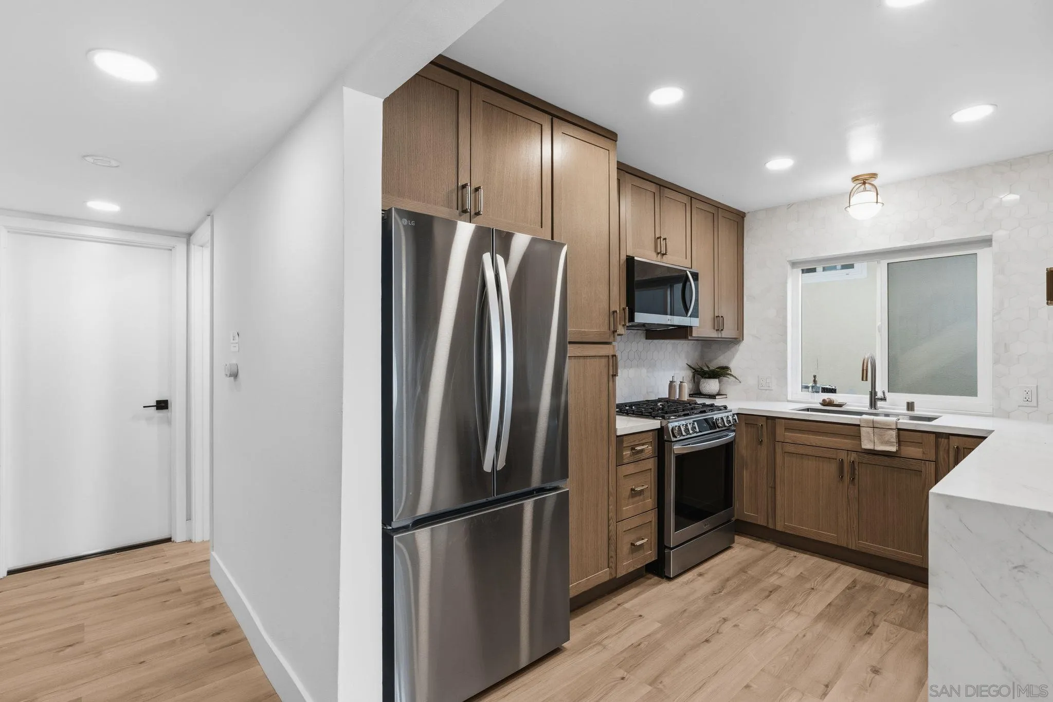 https://cdn.realtyfeed.com/cdn/127/260013379/bc95b296b160a3dac12d43cdc9e63814.webp