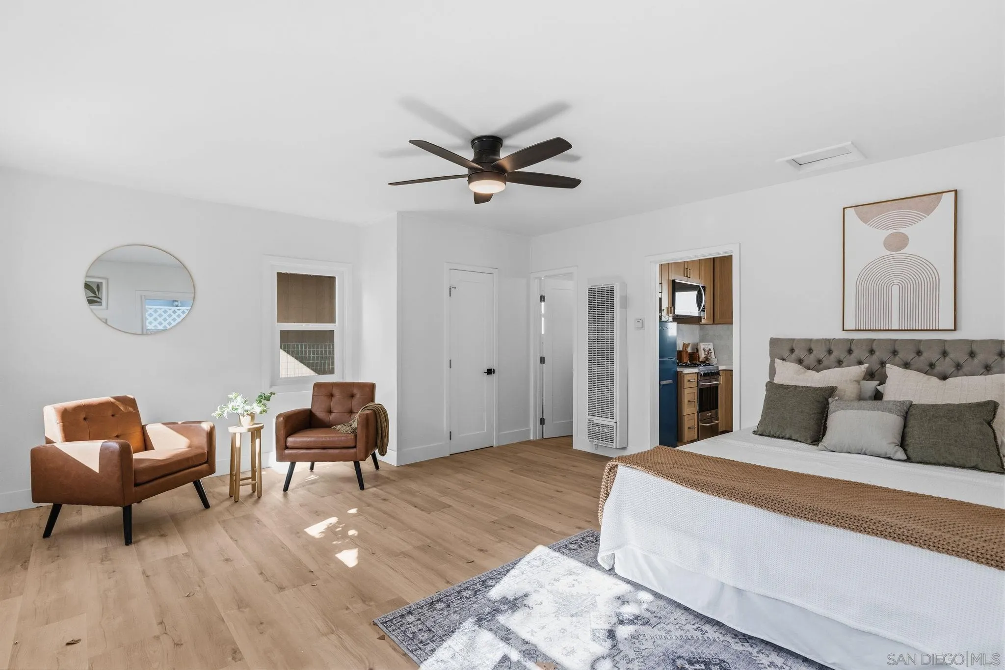 https://cdn.realtyfeed.com/cdn/127/260013379/d474649394186b58be3bc33e90e00f14.webp
