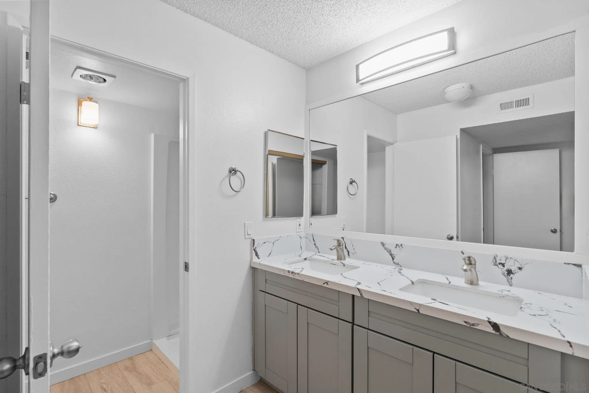 Photo #10: 260013383 Listing: Photo #10