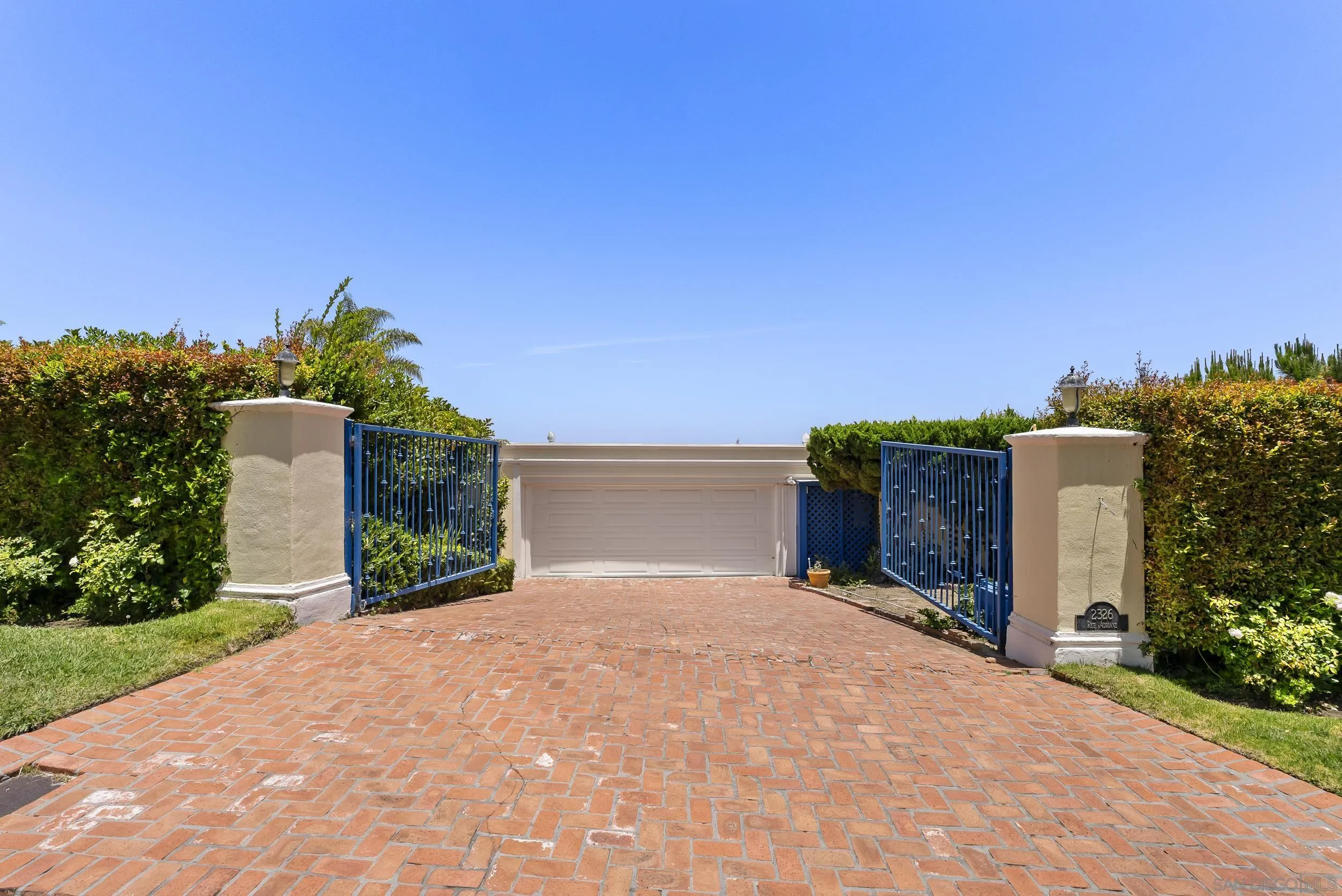 https://cdn.realtyfeed.com/cdn/127/260013386/8c8c77b7a7ea818204fb0599b95acd5f.webp