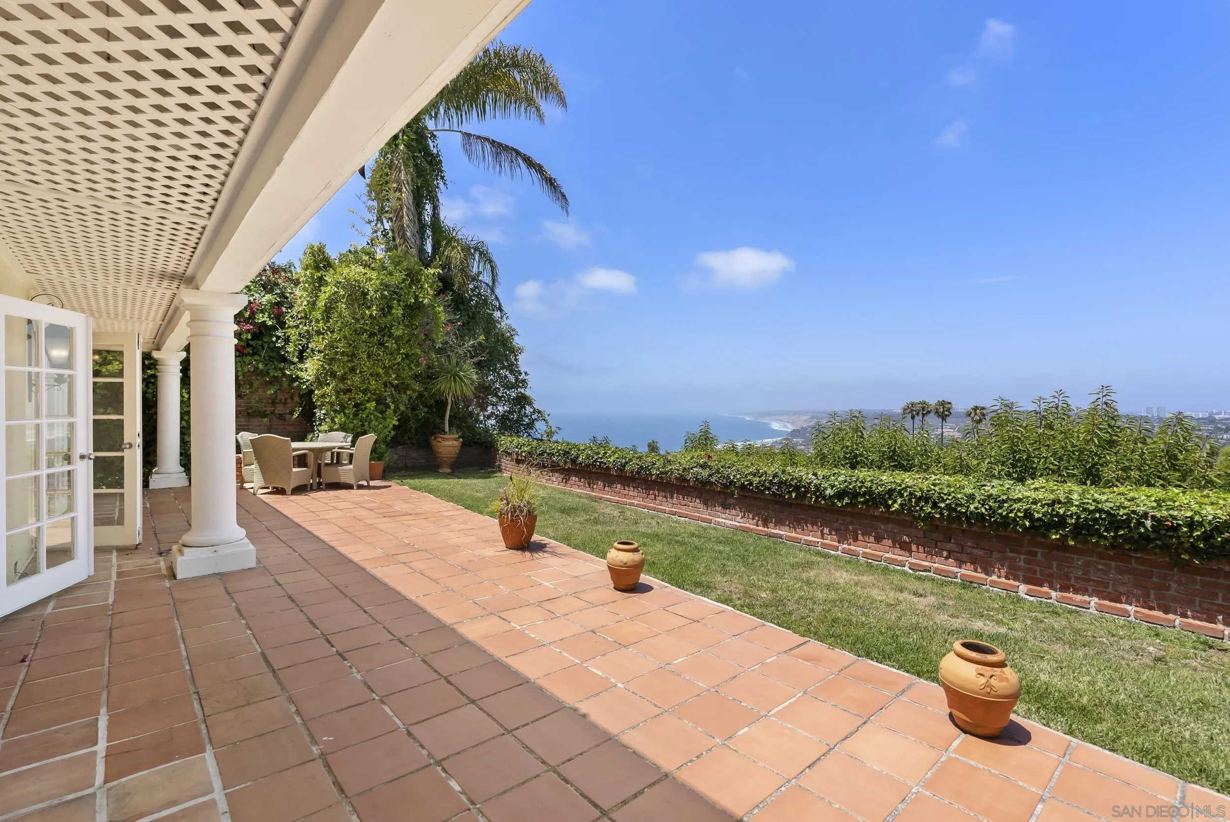 https://cdn.realtyfeed.com/cdn/127/260013386/8d41028118d995656ab392eb755be905.webp