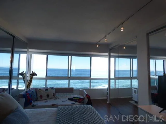 Photo #9: 260013392 Listing: Photo #9