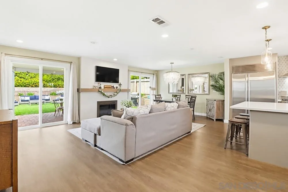 https://cdn.realtyfeed.com/cdn/127/260013397/01a1e15b0823630a197df8b790026ec6.webp