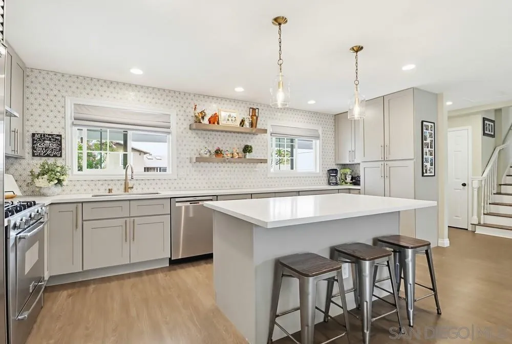 https://cdn.realtyfeed.com/cdn/127/260013397/02954ed25897734bccb9723343c633be.webp