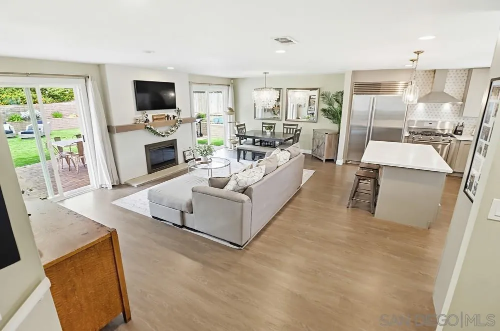 https://cdn.realtyfeed.com/cdn/127/260013397/2100e162bb5efc136261ab75356c688c.webp