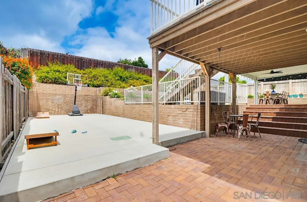 https://cdn.realtyfeed.com/cdn/127/260013397/33a7436af44dde6fa0f6c0c7fbbbfc86.webp