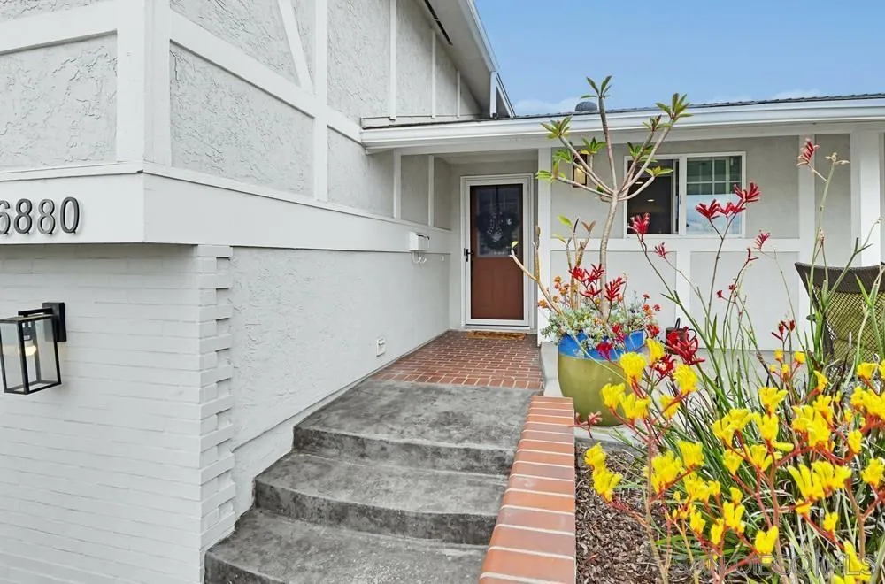 https://cdn.realtyfeed.com/cdn/127/260013397/99394e5b24991a494ddfb731fba35ef2.webp