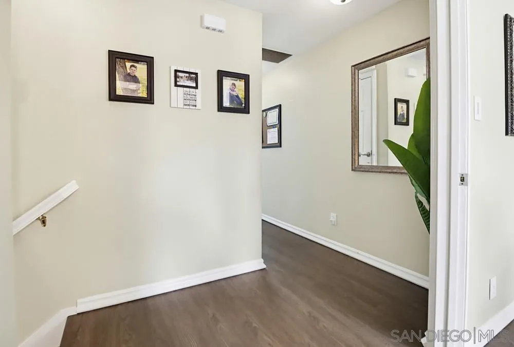 https://cdn.realtyfeed.com/cdn/127/260013397/bd49105e43d5df4b5c29ba2e5d3f3a7c.webp