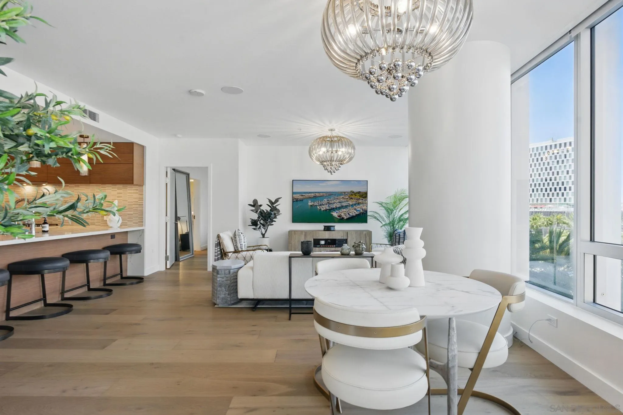 https://cdn.realtyfeed.com/cdn/127/2600134/be1d9c0bfd33cf2814d77761478529f1.webp