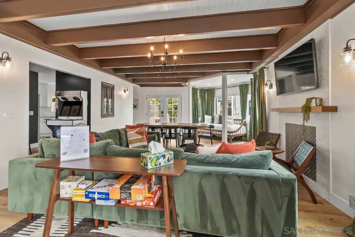 https://cdn.realtyfeed.com/cdn/127/260013401/a6802d05a1326ababb816d5f9589d3b2.webp