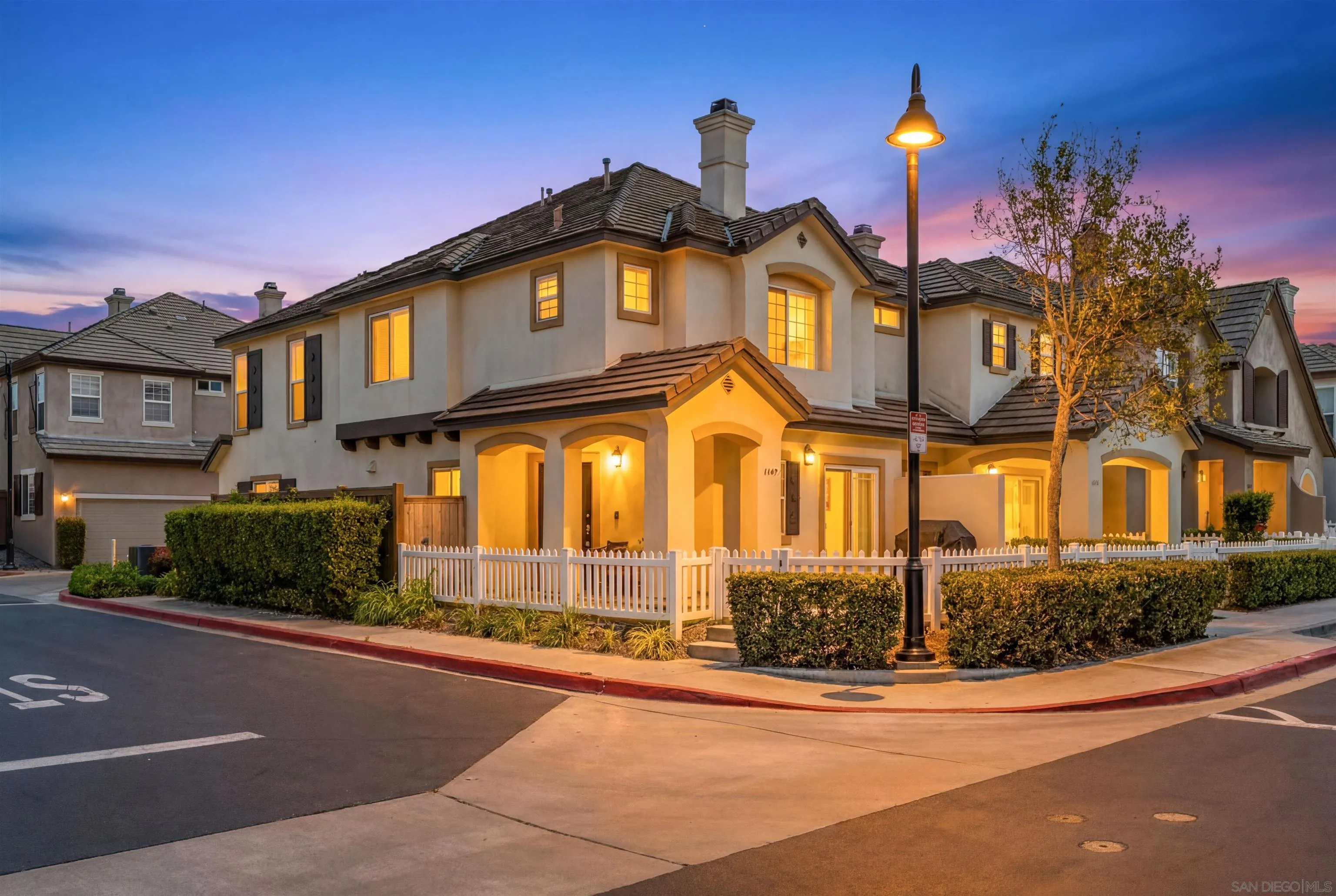 Photo #3: 260013413 Listing: Photo #3