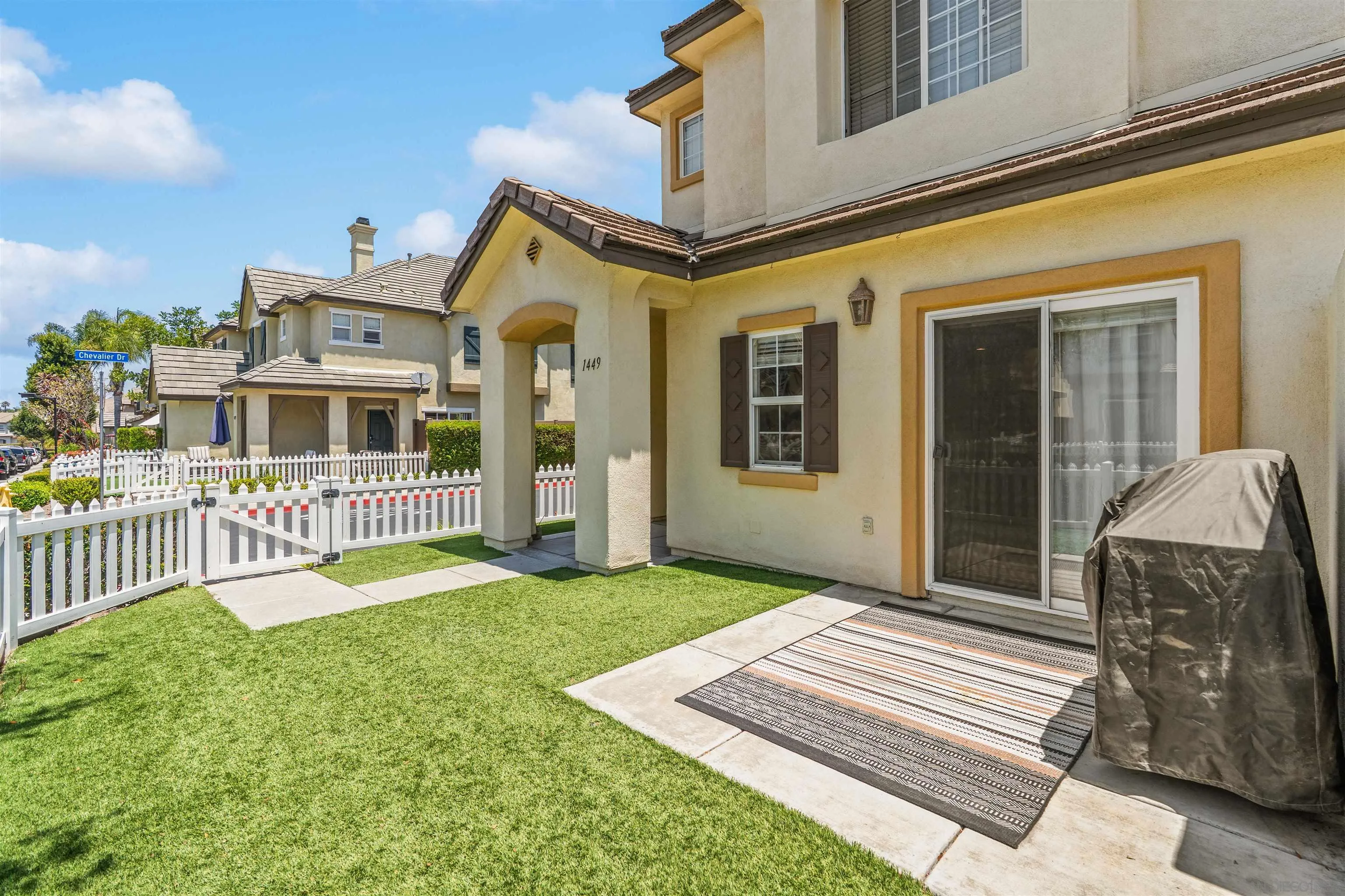 Photo #8: 260013413 Listing: Photo #8