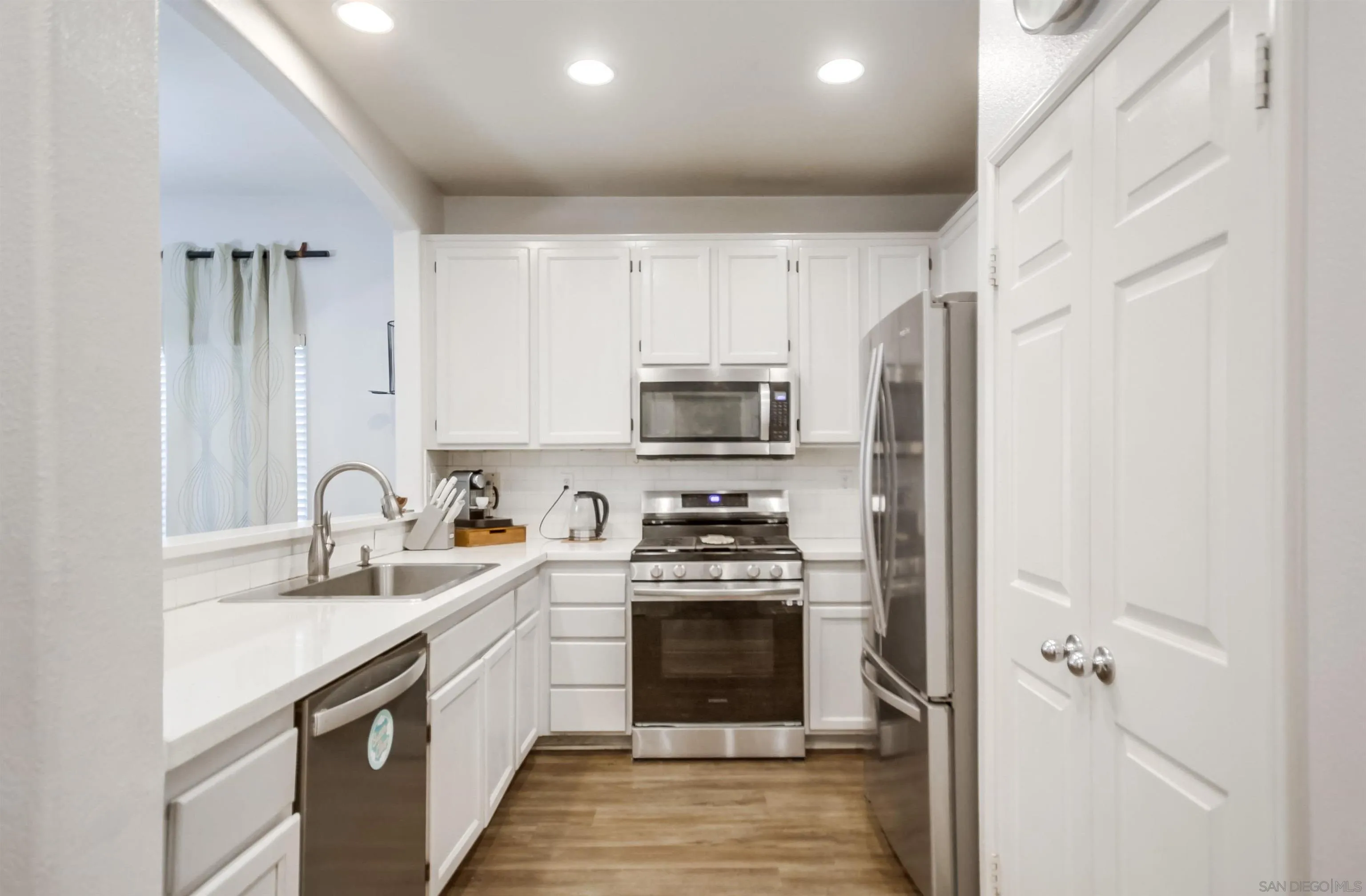Photo #18: 260013413 Listing: Photo #18