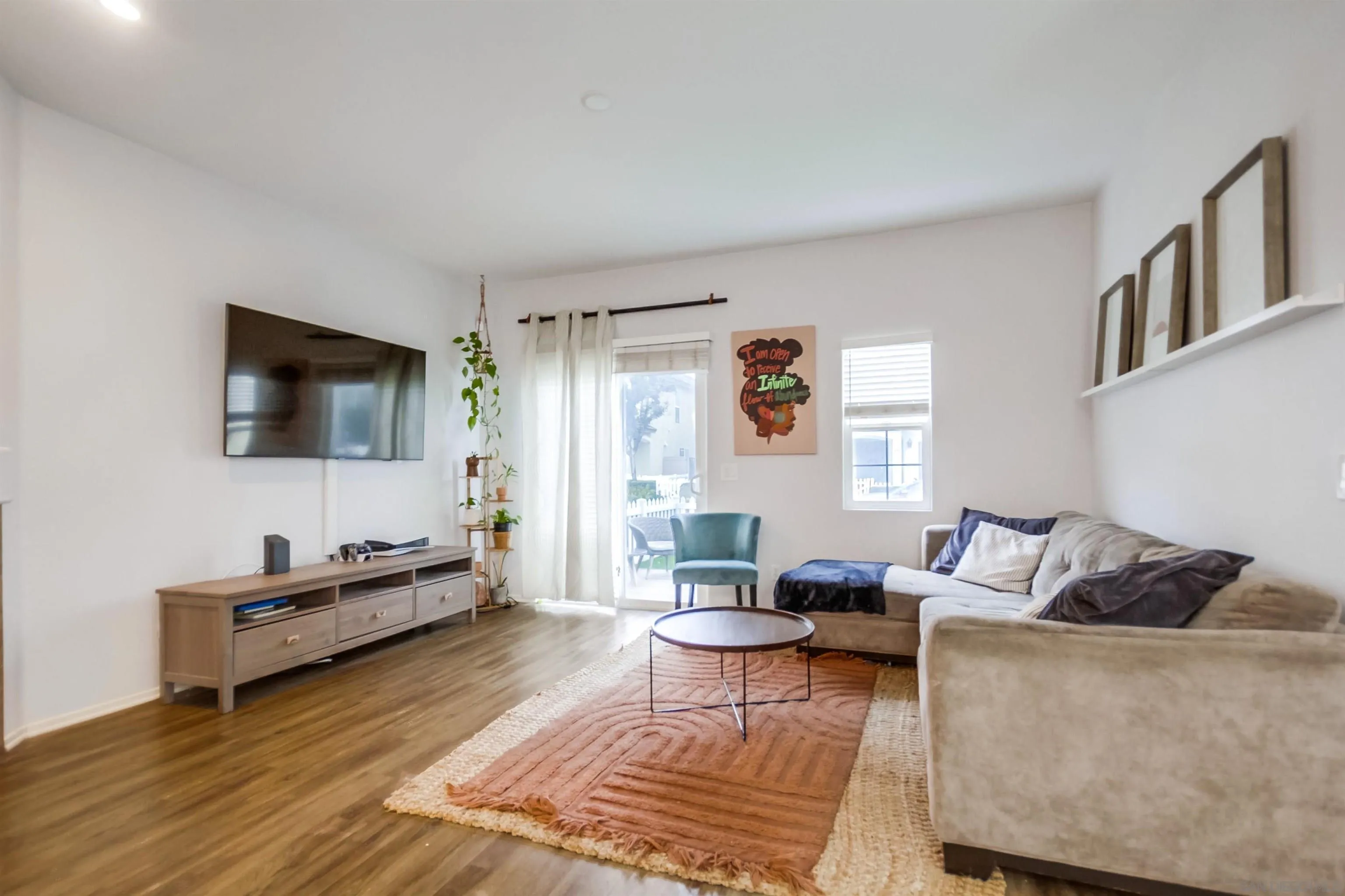 Photo #10: 260013413 Listing: Photo #10