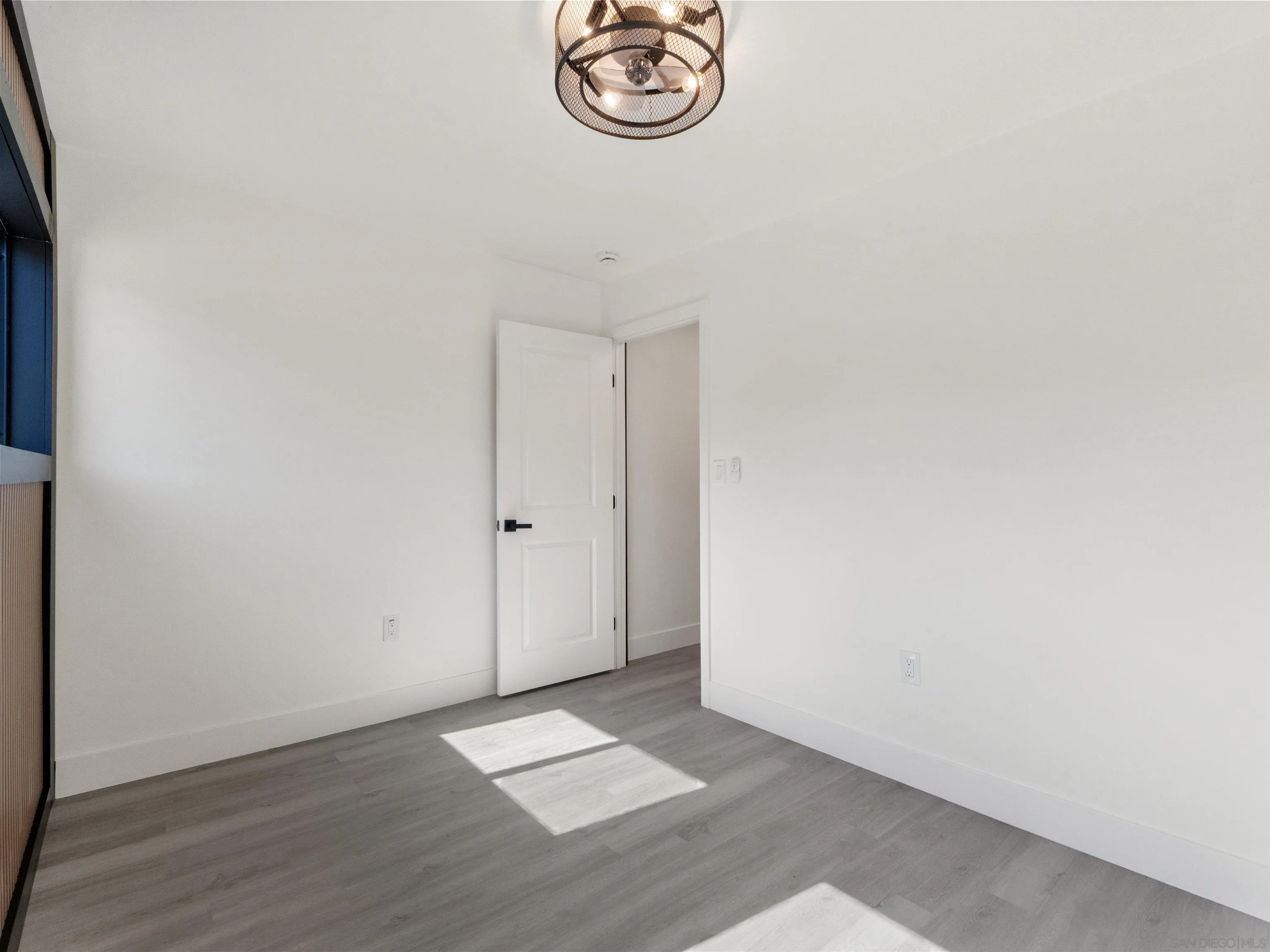 https://cdn.realtyfeed.com/cdn/127/260013417/86a9e0f2212d7aadcfd1cbe149609725.webp
