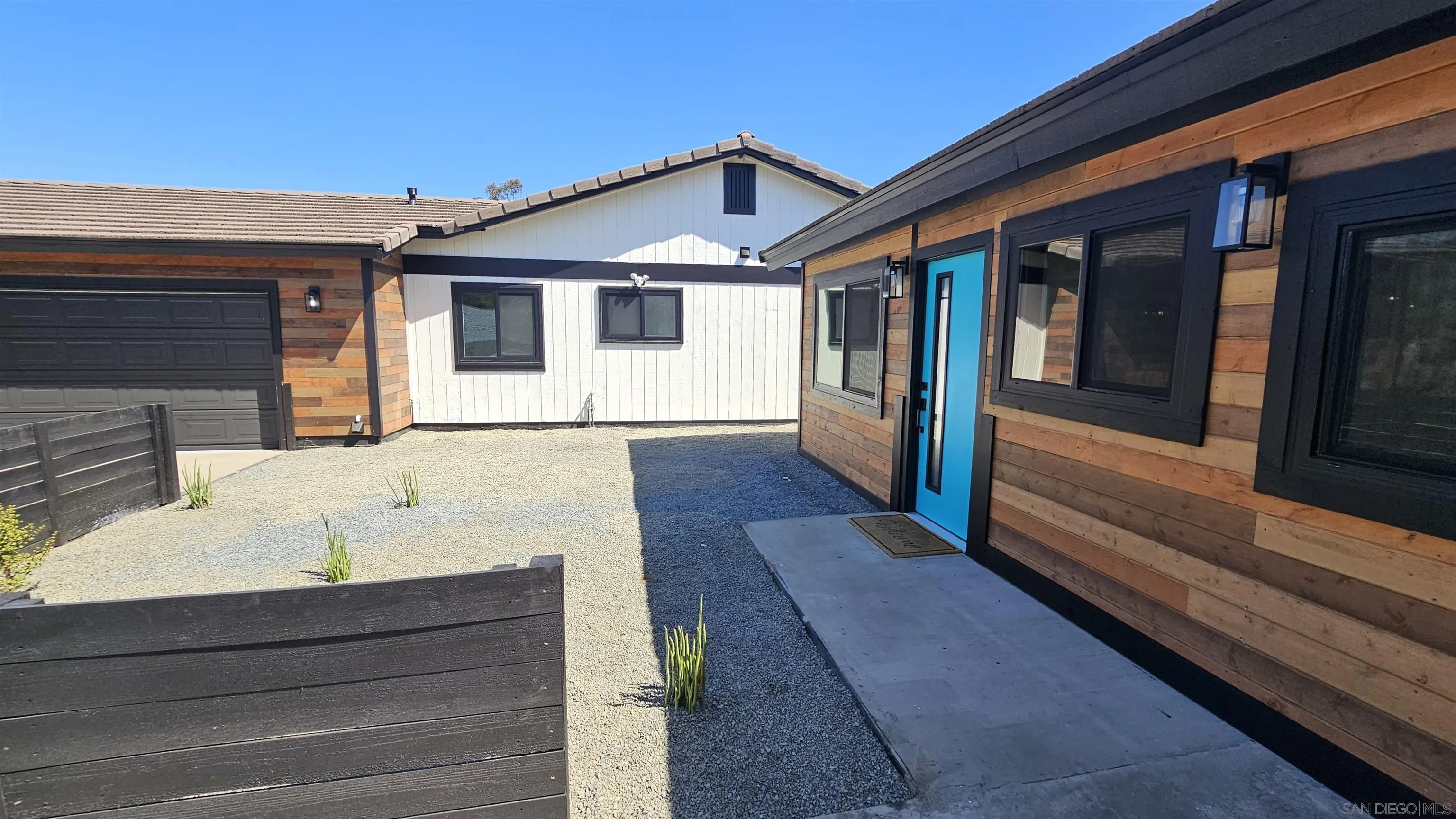 https://cdn.realtyfeed.com/cdn/127/260013417/d7ec7049a57f5a3f589579cb9cd25709.webp