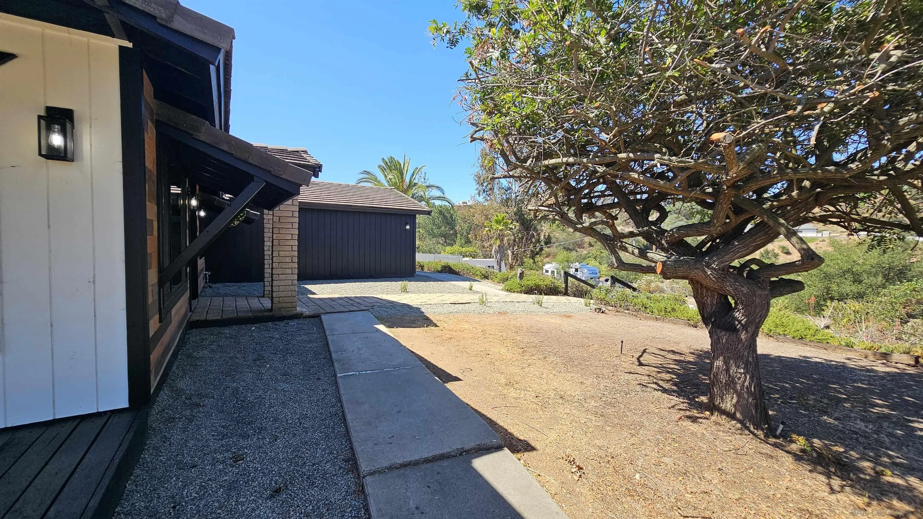 https://cdn.realtyfeed.com/cdn/127/260013417/ee4be4cf29f77ea7716460caee90930b.webp