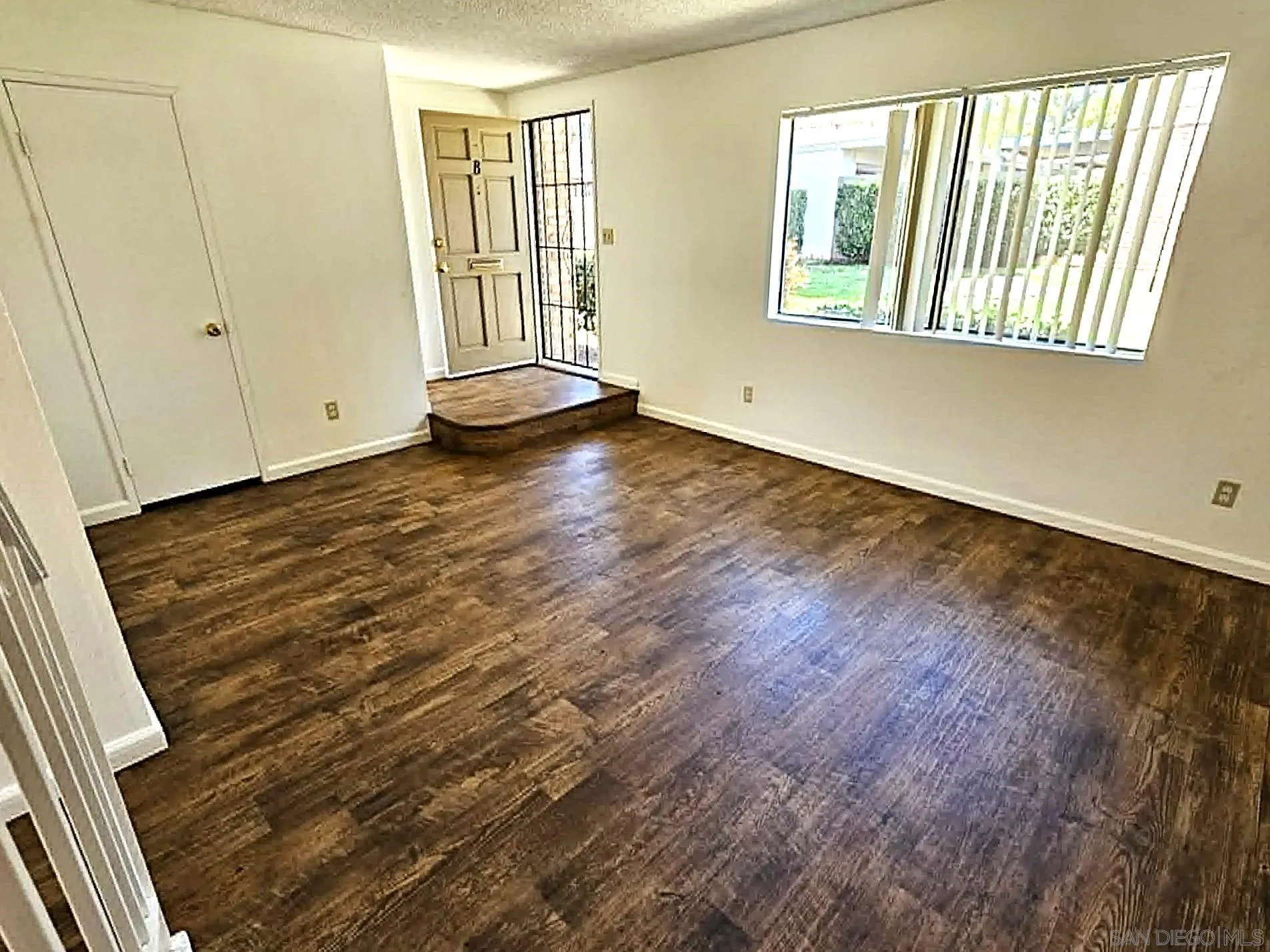 Photo #5: 260013419 Listing: Photo #5