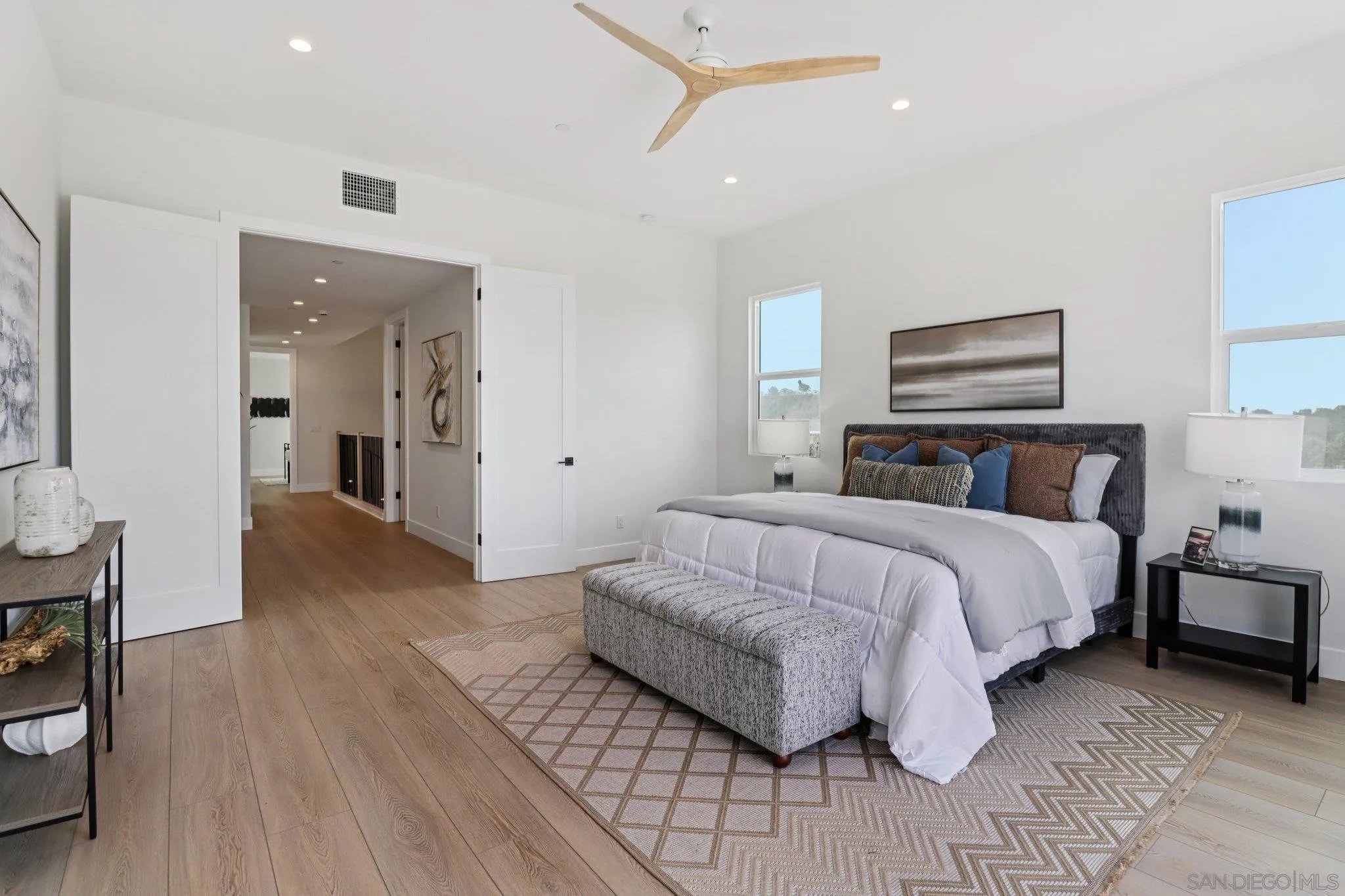https://cdn.realtyfeed.com/cdn/127/260013422/b572c7d1de2604d5eb4210fb169ef8e6.webp