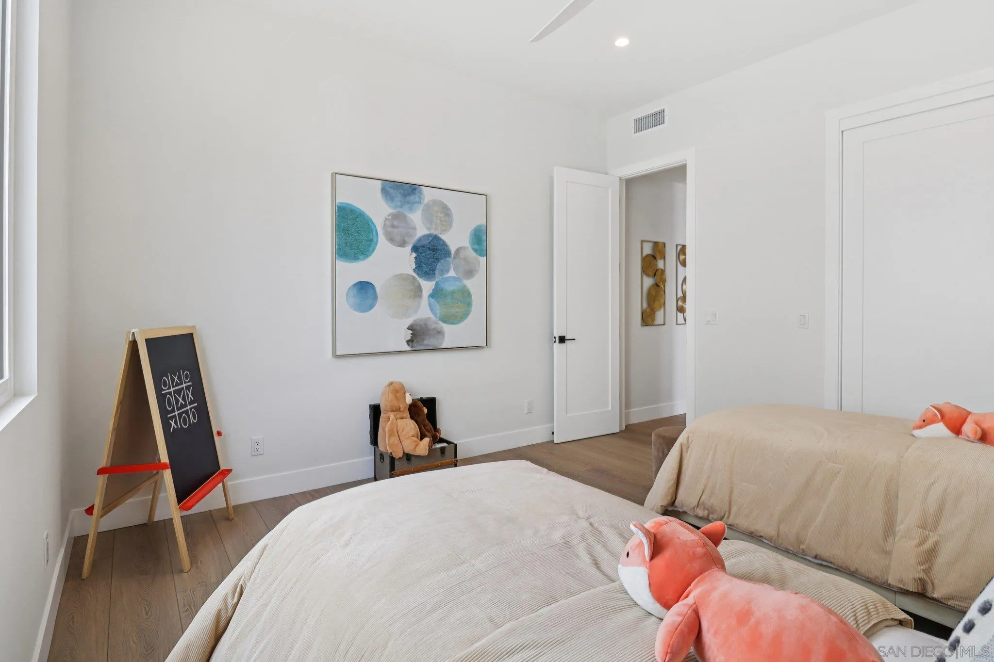 https://cdn.realtyfeed.com/cdn/127/260013422/d26cb8915e6fe2c4d2e0d58fc73cdfd8.webp