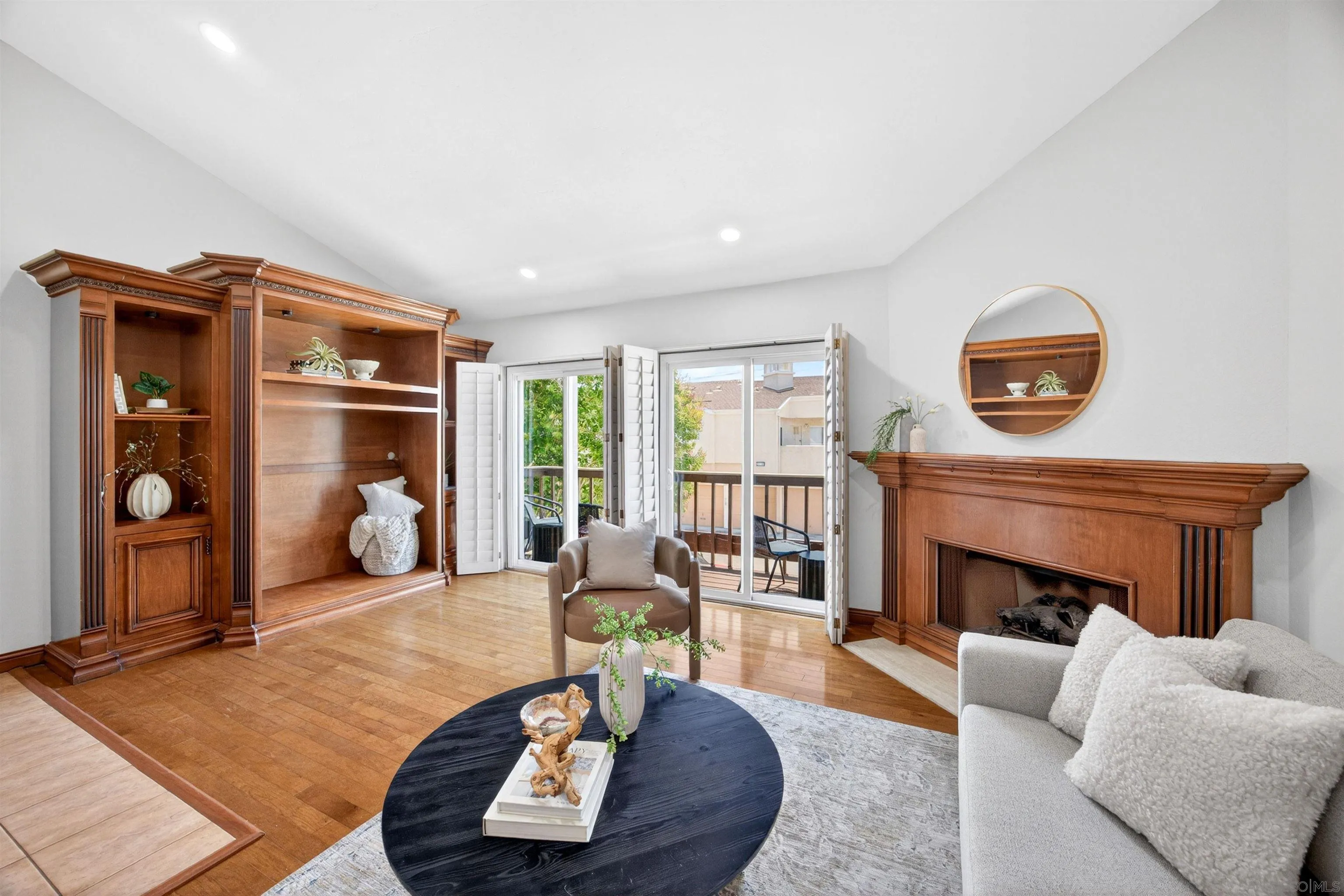 Photo #5: 260013424 Listing: Photo #5
