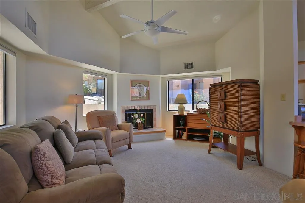 Photo #3: 260013425 Listing: Photo #3