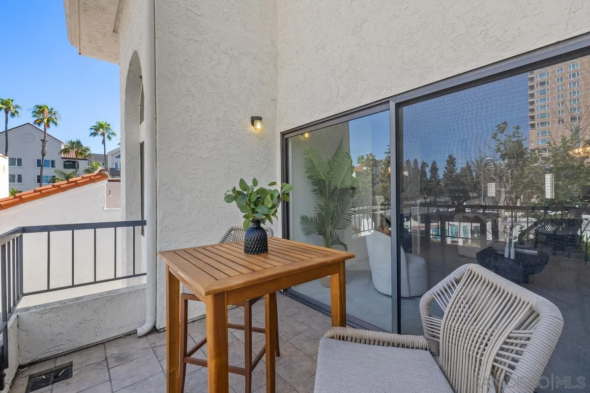 https://cdn.realtyfeed.com/cdn/127/260013426/2355ab99c9916db032043fbd967d4287.webp