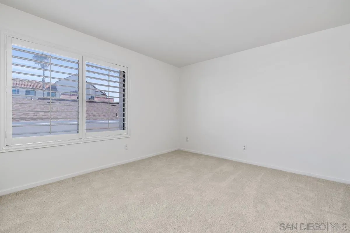 https://cdn.realtyfeed.com/cdn/127/260013426/3399be60e64e8e6bf952d7943b901d2d.webp