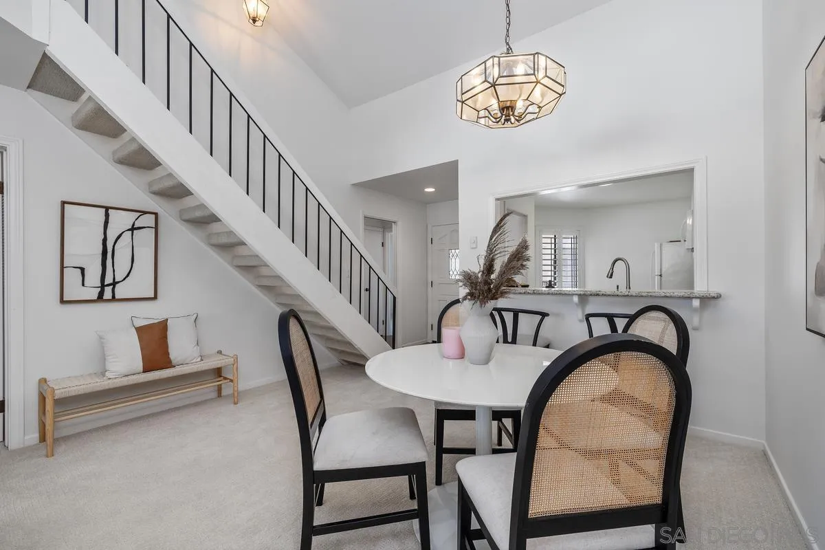 https://cdn.realtyfeed.com/cdn/127/260013426/427c9bd5e35d0abba5864379b7bef127.webp